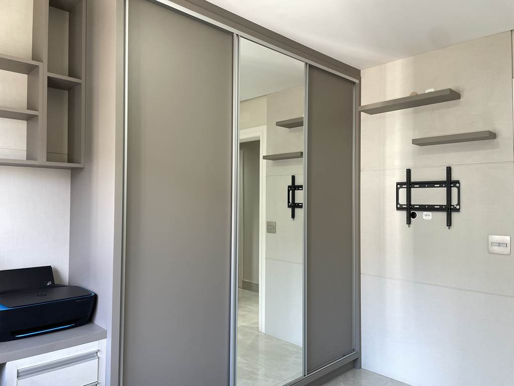 Banheiro da suíte 1 com acabamento fino